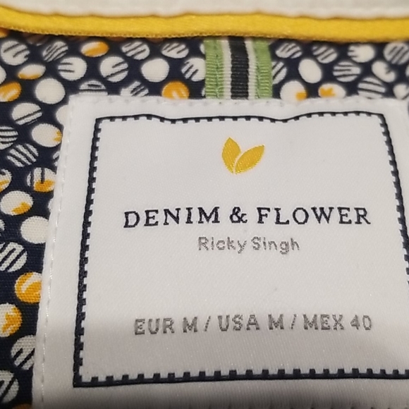 Button down shirt - Picture 2 of 5